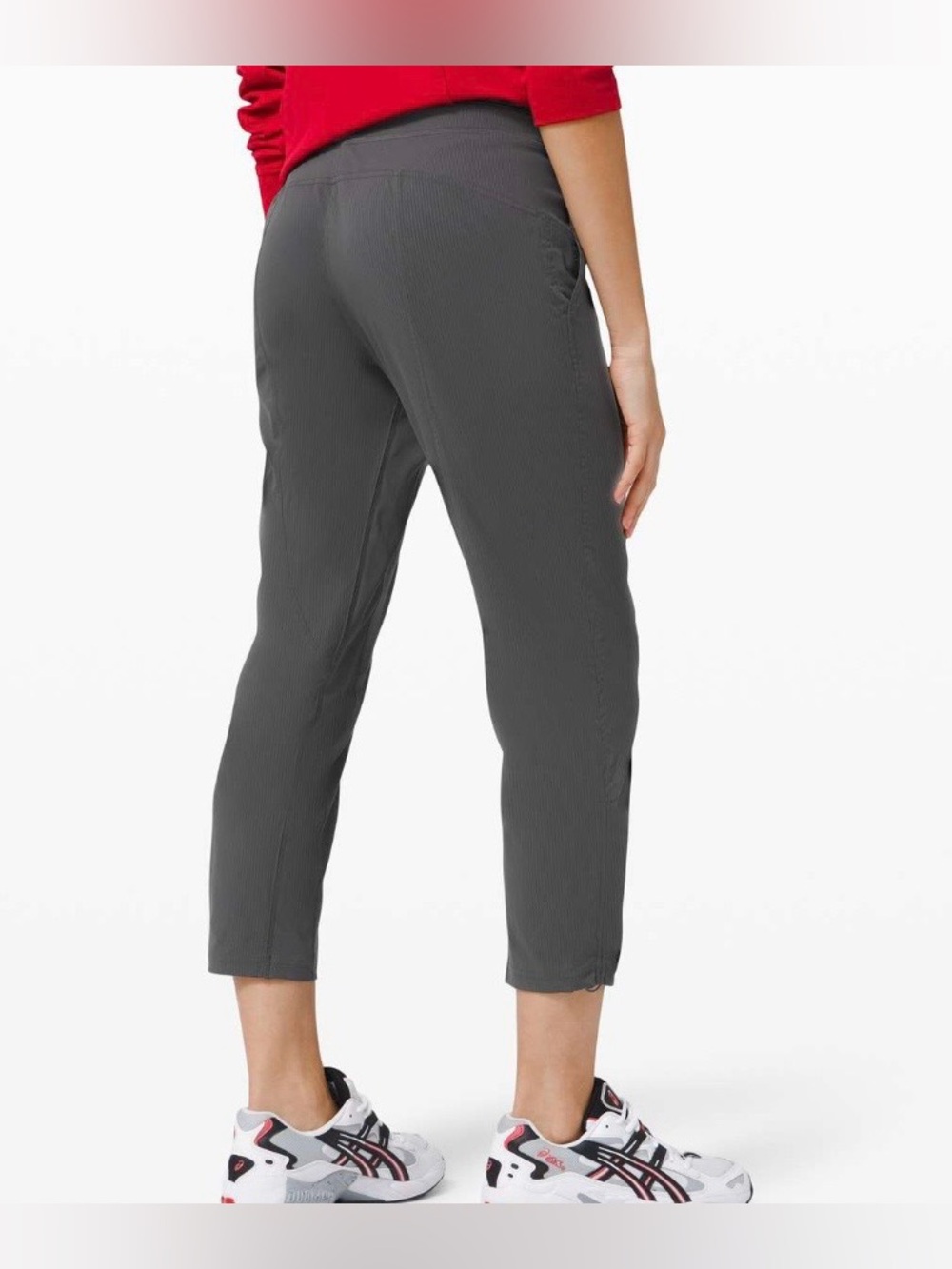Lululemon Dance Studio Crop